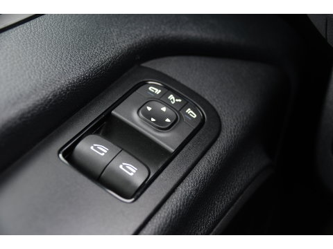 Mercedes-Benz Sprinter 315 1.9 CDI L2H2 AMG Edition Adaptieve Cruise, Camera, Carplay, 150pk, LED, Dodehoek, Sensoren, Multimedia, Uniek!