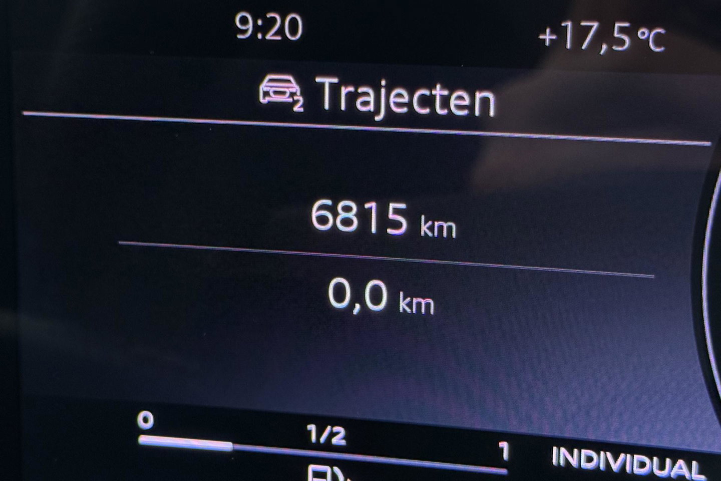 Audi A6 Avant TDI 150 kW Edition One S-tronic Avant | Panoramadak | 360° camera | Matrix LED | Passenger Display | Tech Plus | Sportstoelen | Stoelverwarming | ACC