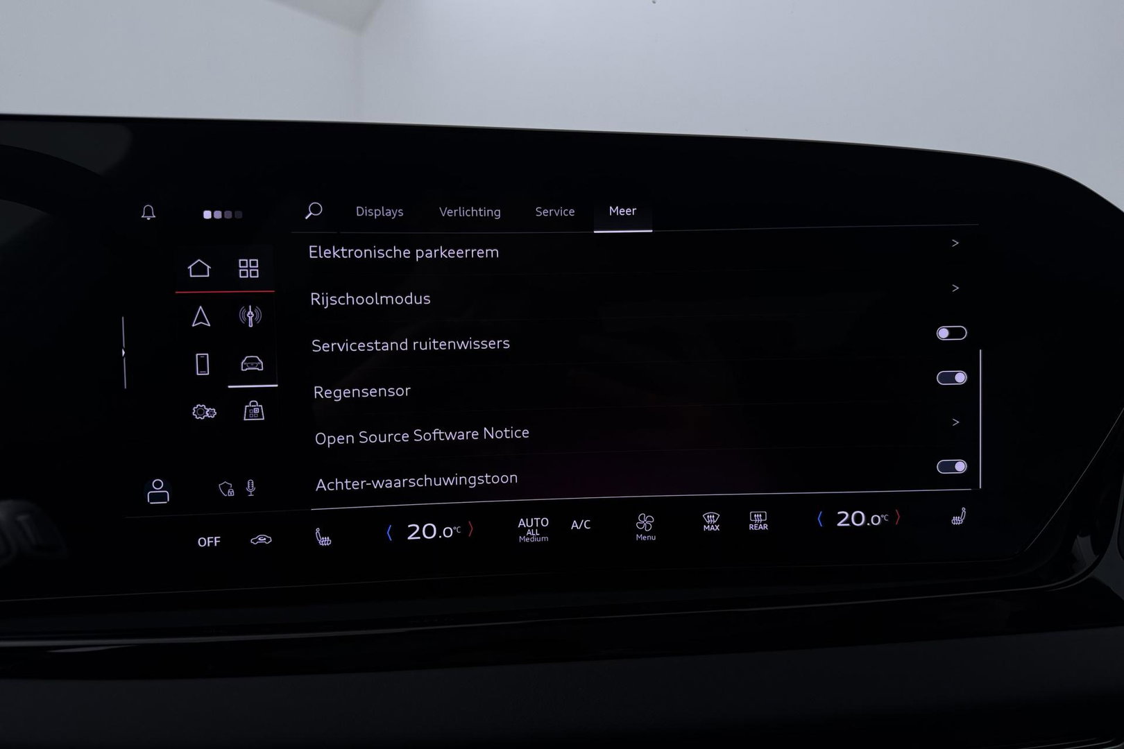 Audi A6 Avant TDI 150 kW Edition One S-tronic Avant | Panoramadak | 360° camera | Matrix LED | Passenger Display | Tech Plus | Sportstoelen | Stoelverwarming | ACC