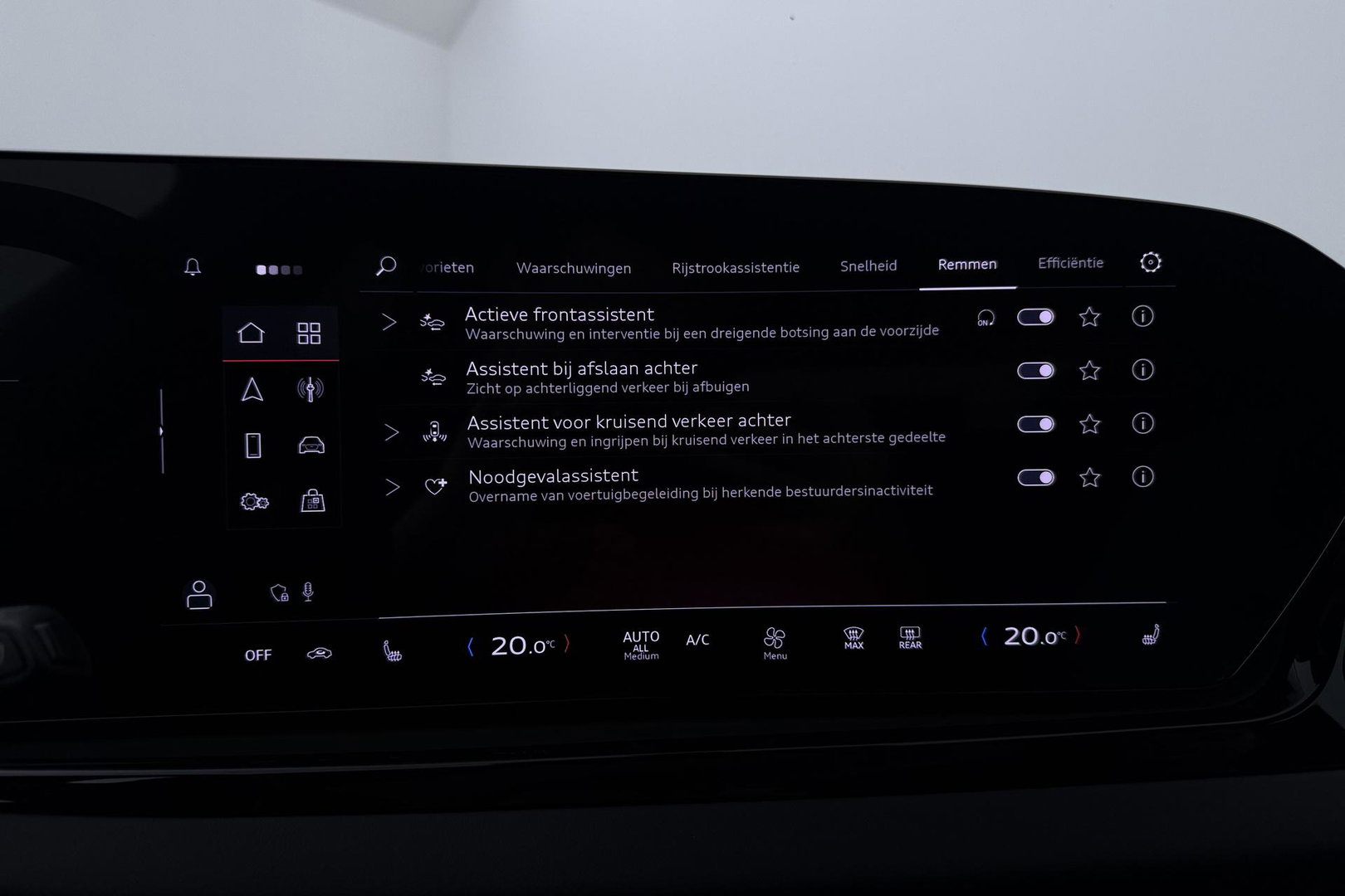 Audi A6 Avant TDI 150 kW Edition One S-tronic Avant | Panoramadak | 360° camera | Matrix LED | Passenger Display | Tech Plus | Sportstoelen | Stoelverwarming | ACC