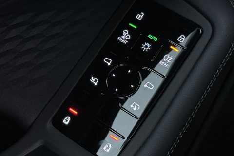 Audi A6 Avant TDI 150 kW Edition One S-tronic Avant | Panoramadak | 360° camera | Matrix LED | Passenger Display | Tech Plus | Sportstoelen | Stoelverwarming | ACC
