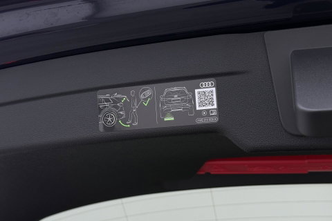 Audi A6 Avant TDI 150 kW Edition One S-tronic Avant | Panoramadak | 360° camera | Matrix LED | Passenger Display | Tech Plus | Sportstoelen | Stoelverwarming | ACC