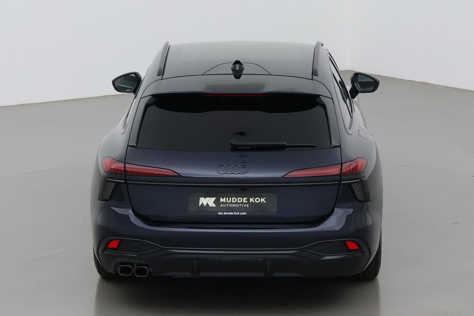Audi A6 Avant TDI 150 kW Edition One S-tronic Avant | Panoramadak | 360° camera | Matrix LED | Passenger Display | Tech Plus | Sportstoelen | Stoelverwarming | ACC