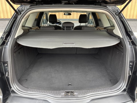 Ford FOCUS Wagon 1.0 Lease Edition | Trekhaak | Keyless Go/Entry | Airconditioning | Stoel- en stuurverwarming | Bluetooth | Voorruitverwarming |