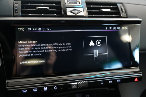 DS DS 7 E-Tense 300 4x4 Performance Line ACC PDC 360 Camera Lane Assist