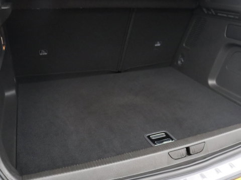 Opel Grandland 1.2 Turbo | Automaat | Apple Carplay | Dodehoek Ass. | Stuurwielverwarming | Camera |
