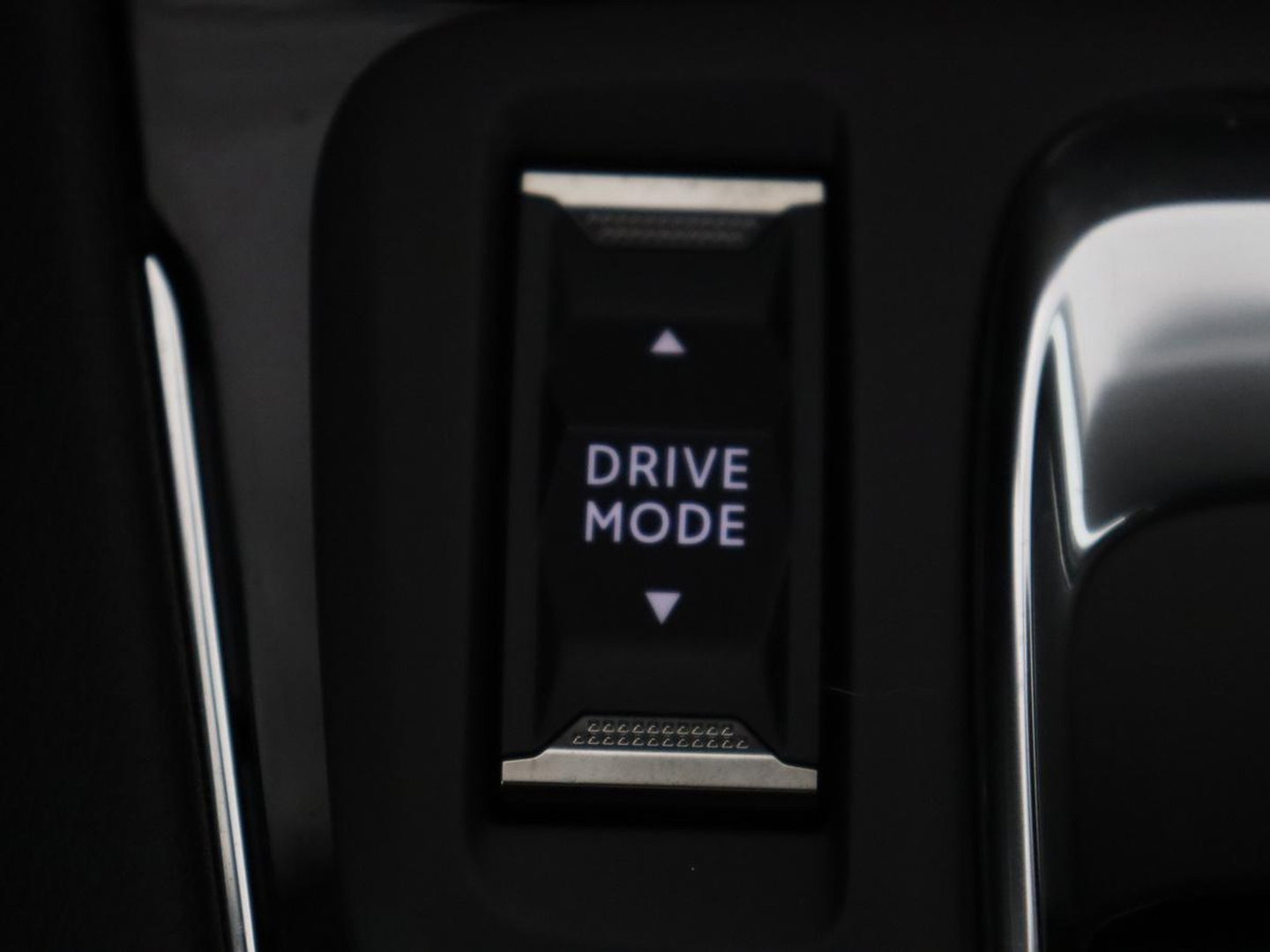 Opel Grandland 1.2 Turbo | Automaat | Apple Carplay | Dodehoek Ass. | Stuurwielverwarming | Camera |