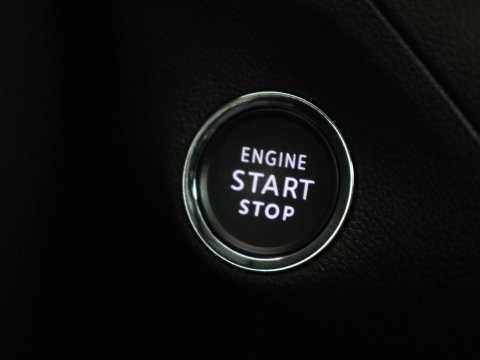 Opel Grandland 1.2 Turbo | Automaat | Apple Carplay | Dodehoek Ass. | Stuurwielverwarming | Camera |