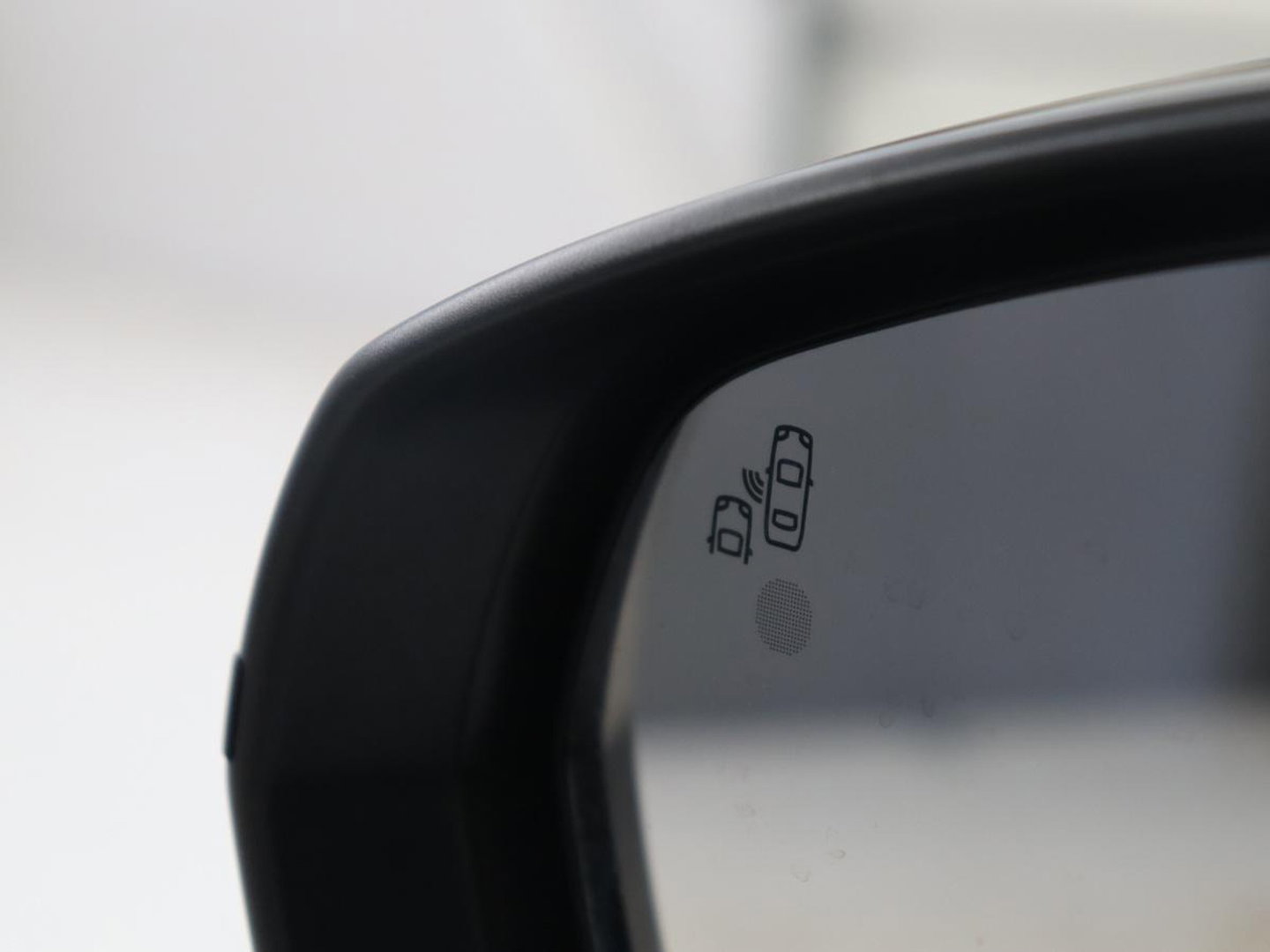 Opel Grandland 1.2 Turbo | Automaat | Apple Carplay | Dodehoek Ass. | Stuurwielverwarming | Camera |