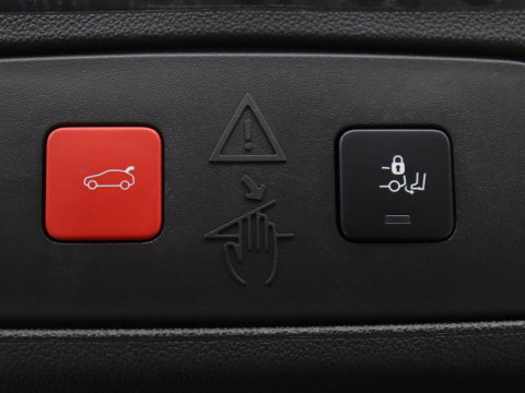 Opel Grandland 1.2 Turbo | Automaat | Apple Carplay | Dodehoek Ass. | Stuurwielverwarming | Camera |