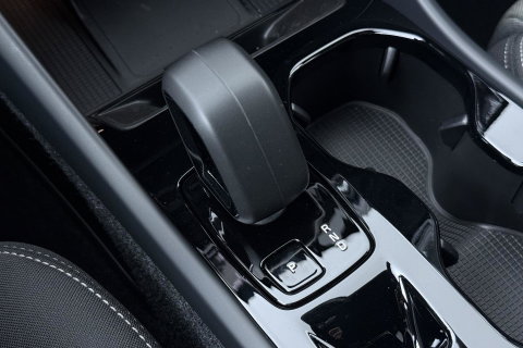 Volvo XC40 2.0 B3 Plus Black Edition | Harman/Kardon | Camera | Stoel+Stuurverwarming | Memory | Keyless | 20 Inch