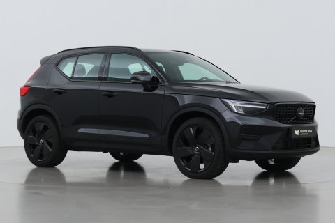 Volvo XC40 2.0 B3 Plus Black Edition | Harman/Kardon | Camera | Stoel+Stuurverwarming | Memory | Keyless | 20 Inch