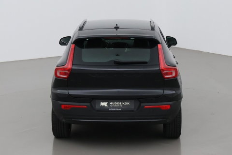Volvo XC40 2.0 B3 Plus Black Edition | Harman/Kardon | Camera | Stoel+Stuurverwarming | Memory | Keyless | 20 Inch