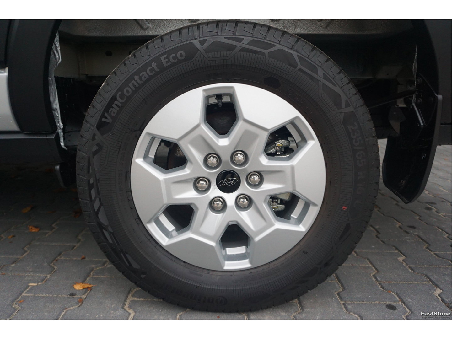 Ford Transit 350L L3H2 Limited AUT-10 RWD 165PK BPM VRIJ 3.5T Trekhaak, Navi, Adap. Cruise, 360° Cam!! NR. A206