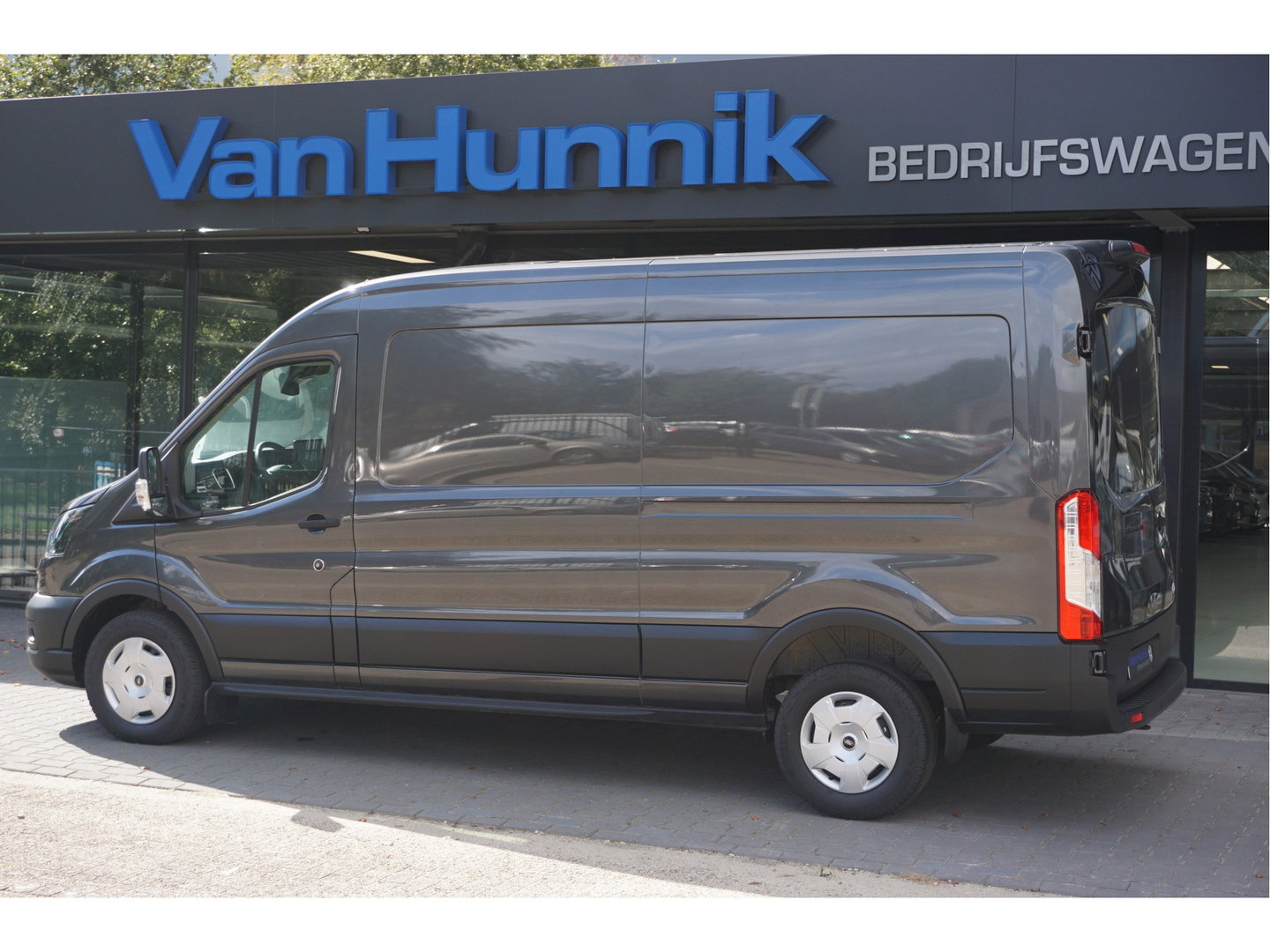 Ford Transit 350L L3H2 Trend AUT8 130PK BPM VRIJ!! 12" Sync4 Apple CP/Cam, Laadruimte Pack! NR. 622