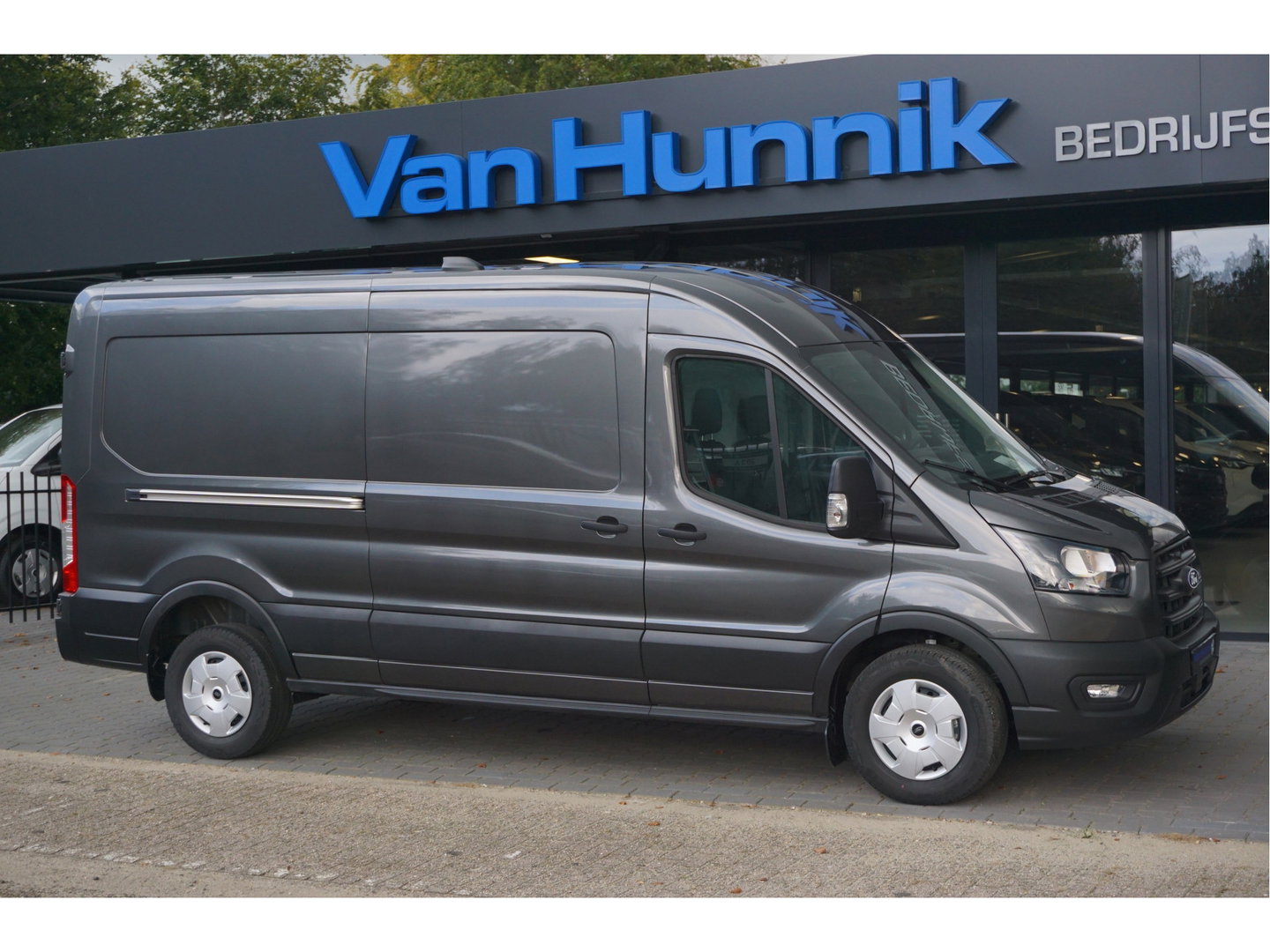 Ford Transit 350L L3H2 Trend AUT8 130PK BPM VRIJ!! 12" Sync4 Apple CP/Cam, Laadruimte Pack! NR. 622