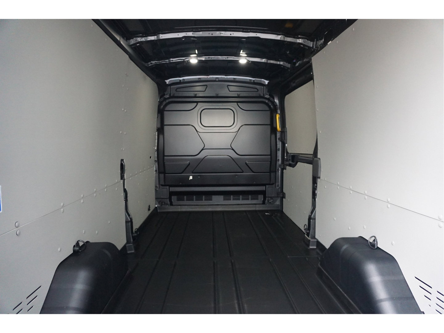 Ford Transit 350L L3H2 Trend AUT8 130PK BPM VRIJ!! 12" Sync4 Apple CP/Cam, Laadruimte Pack! NR. 616
