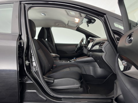 Nissan Leaf Acenta 40 kWh *AUT |  ADAPTIVE-CRUISE | KEYLESS | NAVI-FULLMAP | DAB+ | DIGI-COCKPIT | PRIVACYGLASS | 16"ALU*