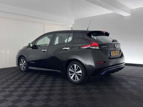 Nissan Leaf Acenta 40 kWh *AUT |  ADAPTIVE-CRUISE | KEYLESS | NAVI-FULLMAP | DAB+ | DIGI-COCKPIT | PRIVACYGLASS | 16"ALU*