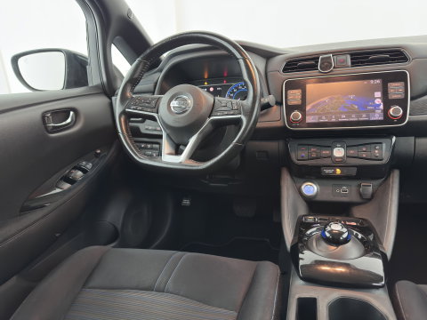Nissan Leaf Acenta 40 kWh *AUT |  ADAPTIVE-CRUISE | KEYLESS | NAVI-FULLMAP | DAB+ | DIGI-COCKPIT | PRIVACYGLASS | 16"ALU*