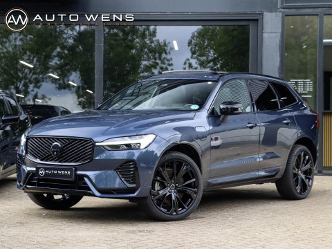 Volvo XC60 T8 AWD Ultra Black Edition Pano 360 Bowers & Wilkins Trekhaak HeadUp Display 21''