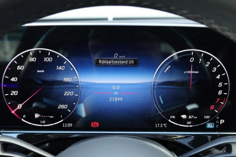 Mercedes-Benz E-Klasse Estate 300 e AMG Line / Panoramadak / Memory Stoelen / Hyperscreen / Keyless-Go / Burmester 3D Surround