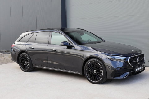 Mercedes-Benz E-Klasse Estate 300 e AMG Line / Panoramadak / Memory Stoelen / Hyperscreen / Keyless-Go / Burmester 3D Surround