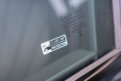 Mercedes-Benz E-Klasse Estate 300 e AMG Line / Panoramadak / Memory Stoelen / Hyperscreen / Keyless-Go / Burmester 3D Surround