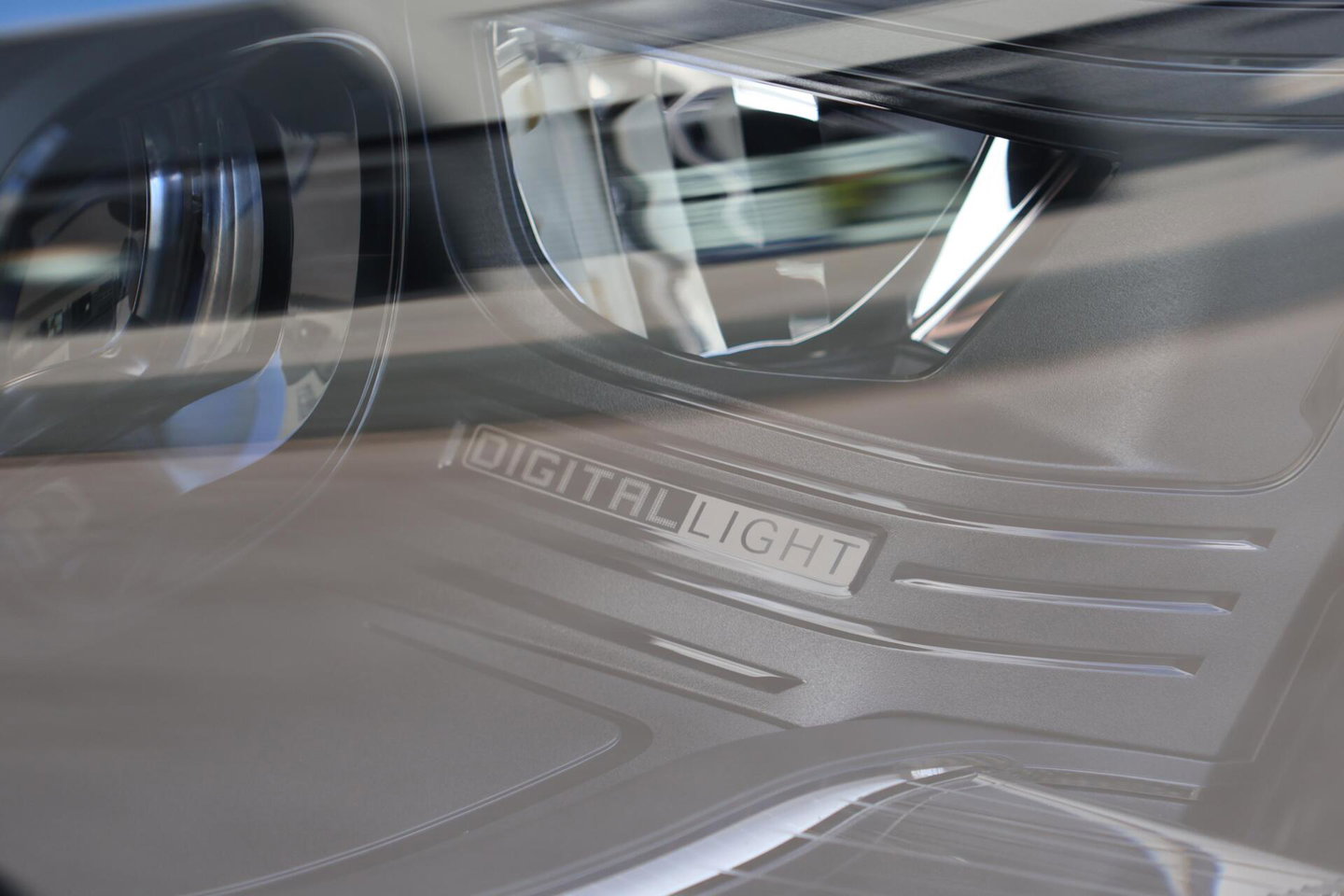 Mercedes-Benz E-Klasse Estate 300 e AMG Line / Panoramadak / Memory Stoelen / Hyperscreen / Keyless-Go / Burmester 3D Surround
