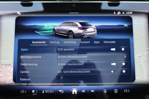 Mercedes-Benz E-Klasse Estate 300 e AMG Line / Panoramadak / Memory Stoelen / Hyperscreen / Keyless-Go / Burmester 3D Surround