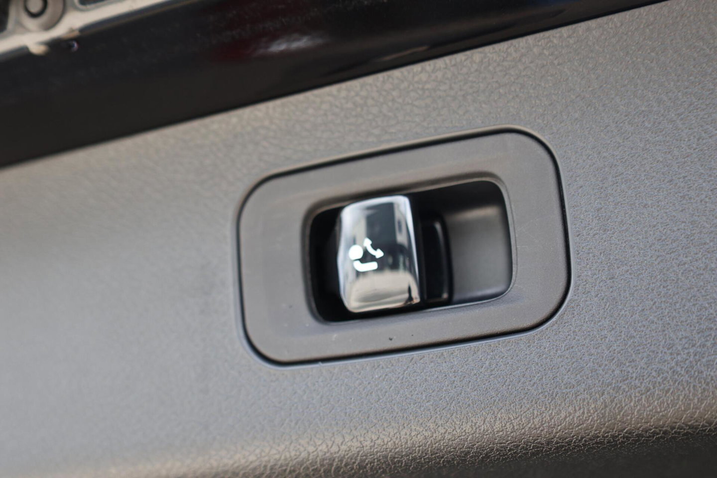 Mercedes-Benz E-Klasse Estate 300 e AMG Line / Panoramadak / Memory Stoelen / Hyperscreen / Keyless-Go / Burmester 3D Surround