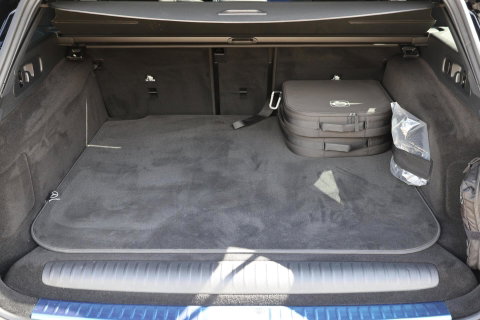 Mercedes-Benz E-Klasse Estate 300 e AMG Line / Panoramadak / Memory Stoelen / Hyperscreen / Keyless-Go / Burmester 3D Surround