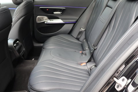 Mercedes-Benz E-Klasse Estate 300 e AMG Line / Panoramadak / Memory Stoelen / Hyperscreen / Keyless-Go / Burmester 3D Surround