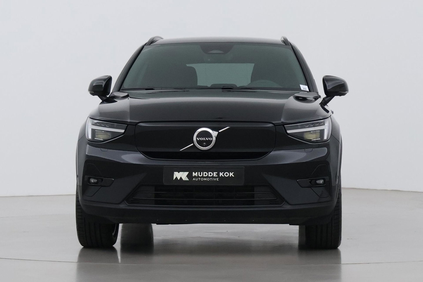 Volvo EX40 Single Motor Extended Range Plus | 82 kWh | Harman/Kardon | 360° Camera | BLIS | Stoel+Stuurverwarming | ACC