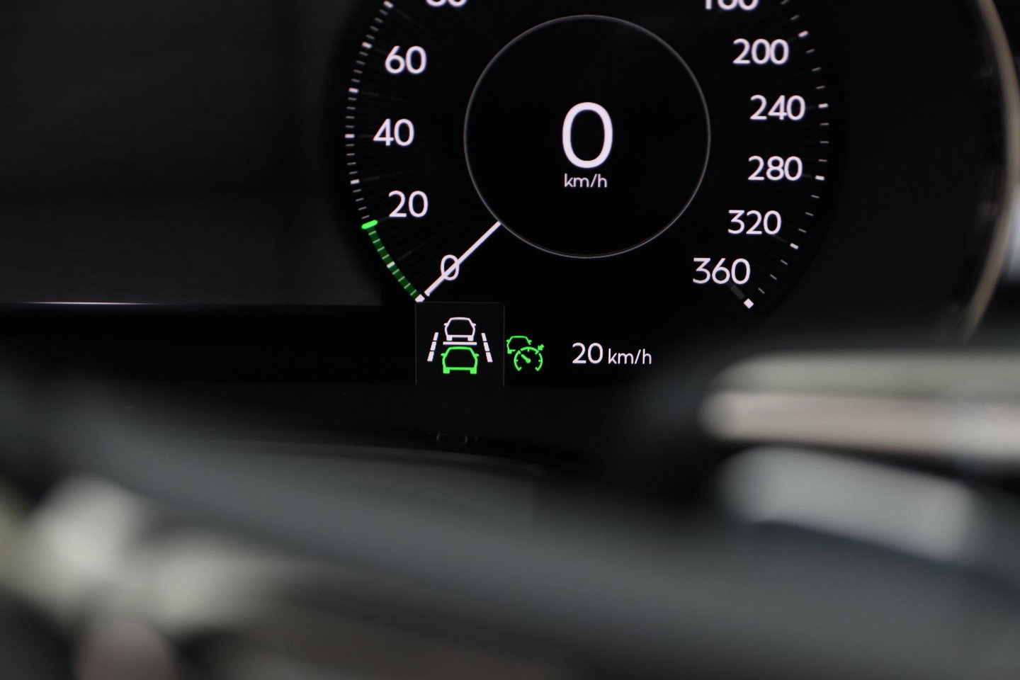 Bentley Continental GT GTC 4.0 V8 Hybrid Black Edition | Touring Specification | Rotating Display | Luchtvering | Massage+Ventilatie | Bang&Olufsen | 22 Inch