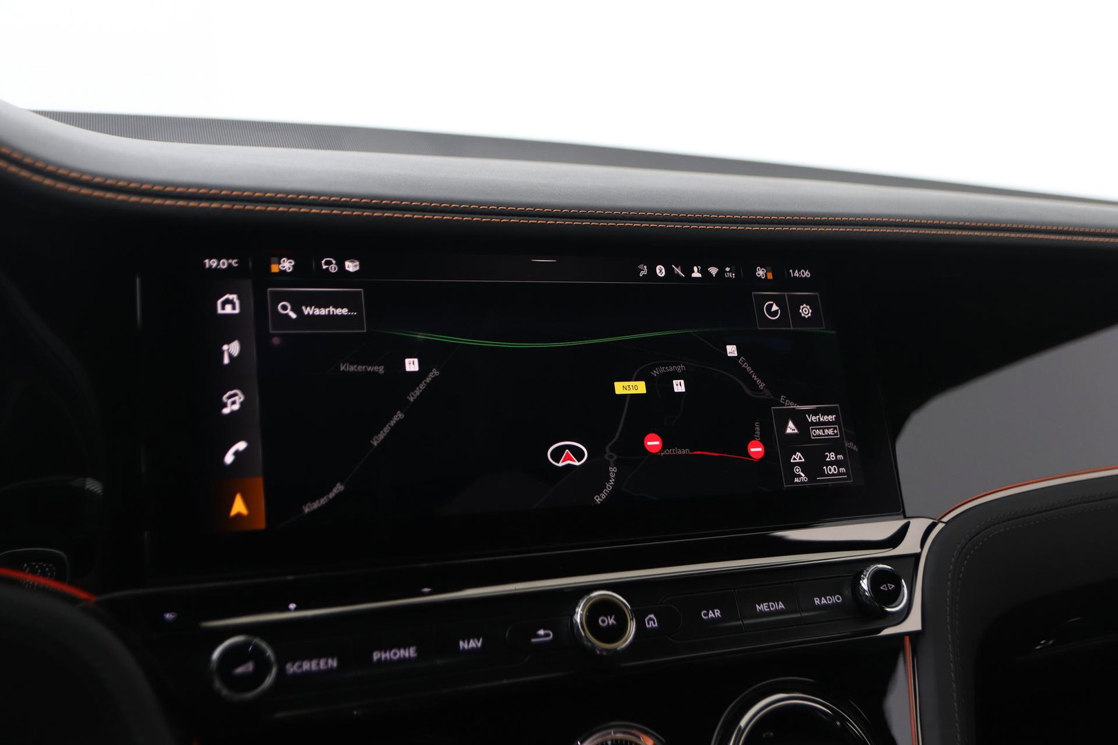 Bentley Continental GT GTC 4.0 V8 Hybrid Black Edition | Touring Specification | Rotating Display | Luchtvering | Massage+Ventilatie | Bang&Olufsen | 22 Inch