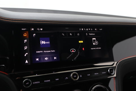 Bentley Continental GT GTC 4.0 V8 Hybrid Black Edition | Touring Specification | Rotating Display | Luchtvering | Massage+Ventilatie | Bang&Olufsen | 22 Inch