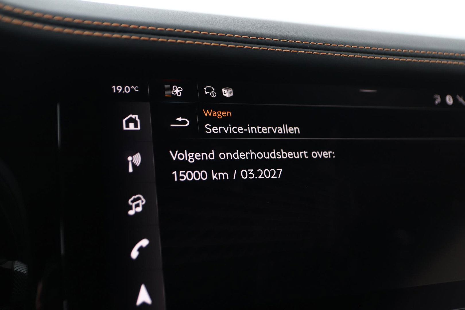 Bentley Continental GT GTC 4.0 V8 Hybrid Black Edition | Touring Specification | Rotating Display | Luchtvering | Massage+Ventilatie | Bang&Olufsen | 22 Inch