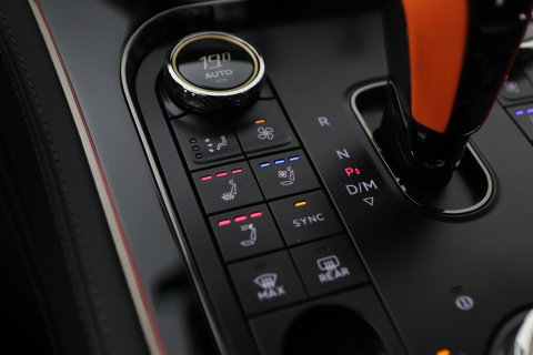 Bentley Continental GT GTC 4.0 V8 Hybrid Black Edition | Touring Specification | Rotating Display | Luchtvering | Massage+Ventilatie | Bang&Olufsen | 22 Inch
