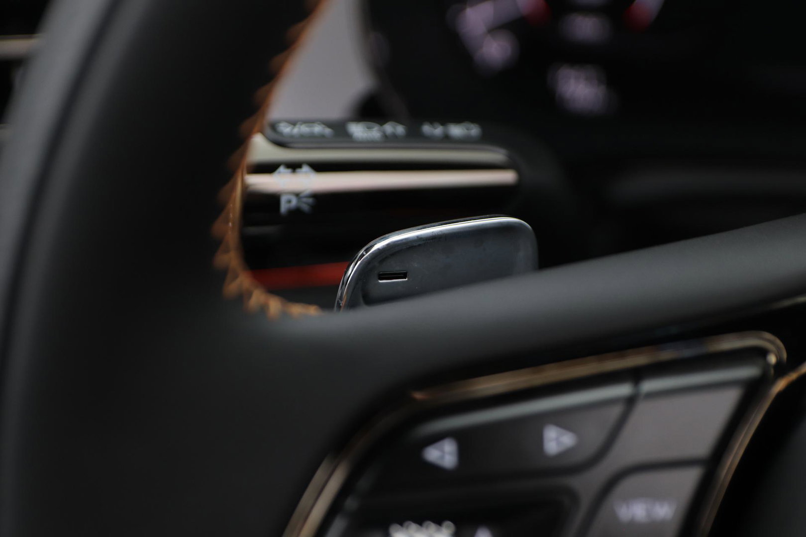 Bentley Continental GT GTC 4.0 V8 Hybrid Black Edition | Touring Specification | Rotating Display | Luchtvering | Massage+Ventilatie | Bang&Olufsen | 22 Inch