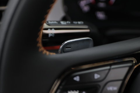 Bentley Continental GT GTC 4.0 V8 Hybrid Black Edition | Touring Specification | Rotating Display | Luchtvering | Massage+Ventilatie | Bang&Olufsen | 22 Inch