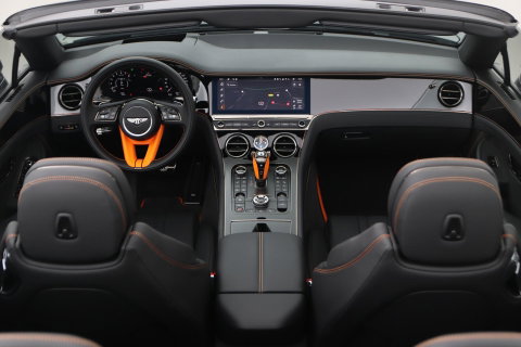 Bentley Continental GT GTC 4.0 V8 Hybrid Black Edition | Touring Specification | Rotating Display | Luchtvering | Massage+Ventilatie | Bang&Olufsen | 22 Inch