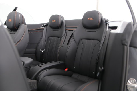 Bentley Continental GT GTC 4.0 V8 Hybrid Black Edition | Touring Specification | Rotating Display | Luchtvering | Massage+Ventilatie | Bang&Olufsen | 22 Inch