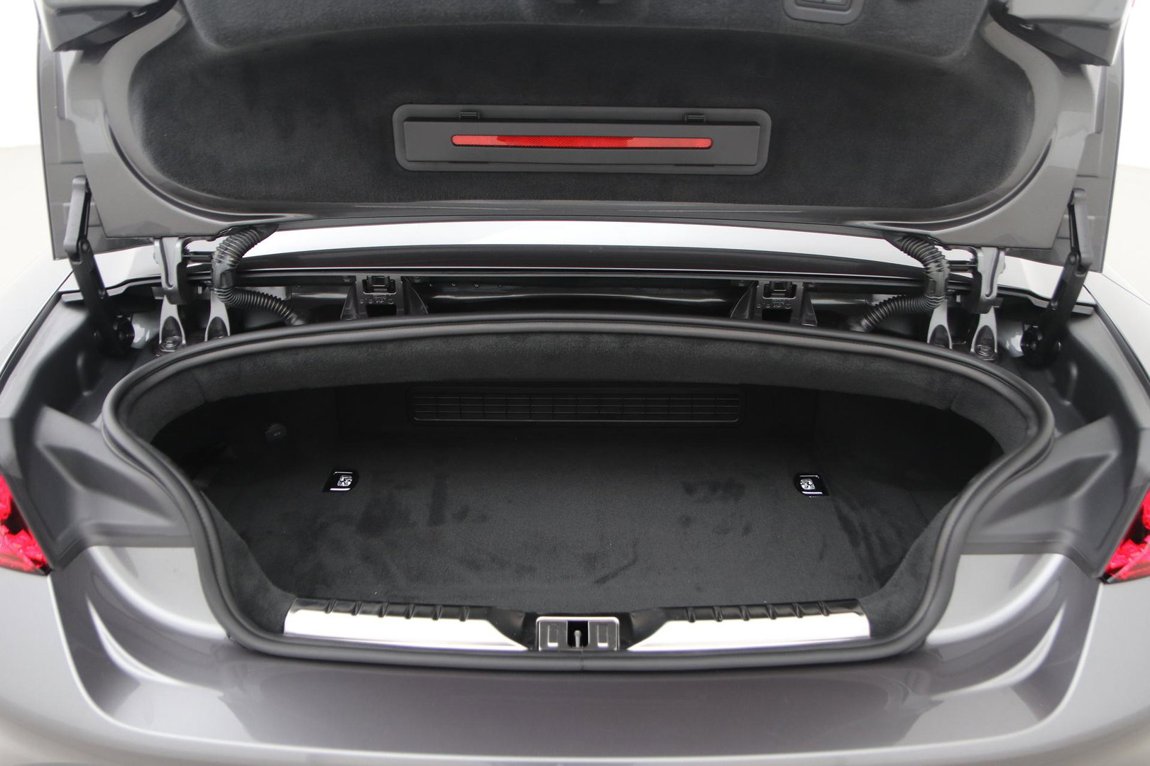 Bentley Continental GT GTC 4.0 V8 Hybrid Black Edition | Touring Specification | Rotating Display | Luchtvering | Massage+Ventilatie | Bang&Olufsen | 22 Inch