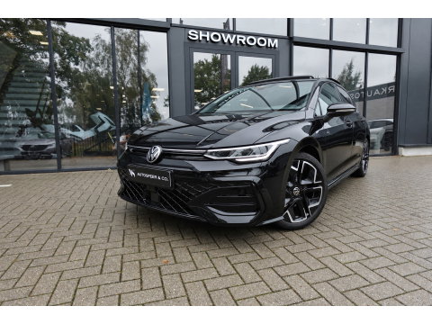 Volkswagen Golf 1.5 eTSI R-Line Edition PANO KEYLESS HUD