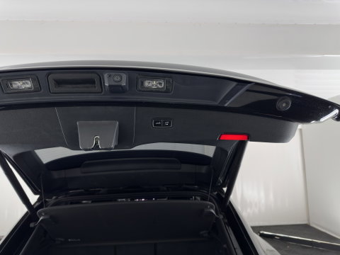 Porsche Cayenne Coupé 3.0 E-Hybrid Platinum Edition *AUT | PANO | LEATHER | FULL-LED | MEMORY-PACK |  TOPVIEW | SPORTSEATS | DAB | NAVI-FULLAMP | PRIVACY-GLASS | SHIFTPADDLES | TOWBAR | 22''ich*