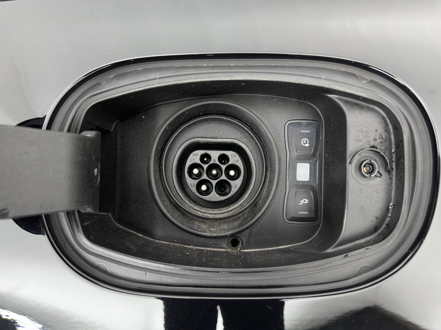 Porsche Cayenne Coupé 3.0 E-Hybrid Platinum Edition *AUT | PANO | LEATHER | FULL-LED | MEMORY-PACK |  TOPVIEW | SPORTSEATS | DAB | NAVI-FULLAMP | PRIVACY-GLASS | SHIFTPADDLES | TOWBAR | 22''ich*