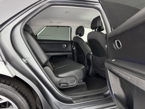 Hyundai IONIQ 5 Lounge 77.4 kWh (INCL-BTW) *AUT | HEATPUMP | LEATHER | BOSE-SOUND | FULL-LED | ADAPTIVE-CRUISE | BLINDSPOT | DIGI-COCKPIT | AMBIENTLIGHT | DAB | SHIFTPADDLES | HEAD-UP | NAVI-FULLMAP | KEYLESS | 20 INCH*