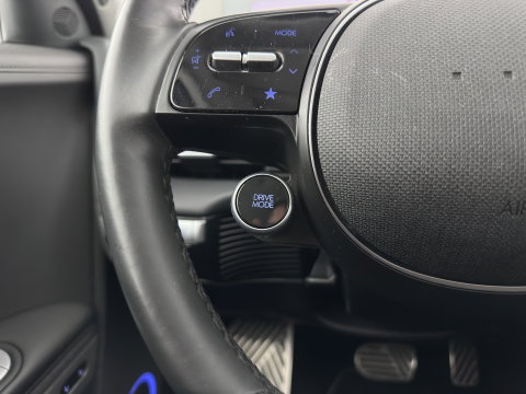 Hyundai IONIQ 5 Lounge 77.4 kWh (INCL-BTW) *AUT | HEATPUMP | LEATHER | BOSE-SOUND | FULL-LED | ADAPTIVE-CRUISE | BLINDSPOT | DIGI-COCKPIT | AMBIENTLIGHT | DAB | SHIFTPADDLES | HEAD-UP | NAVI-FULLMAP | KEYLESS | 20 INCH*