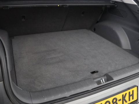 Hyundai IONIQ 5 Lounge 73kWh | SOH 96,2% | Leder | Memory | Stuur/stoel verwarming | Stoelventilatie | Adaptive cruise | Trekhaak | Head-up | 360 camera | Park assist | BOSE sound | Carplay